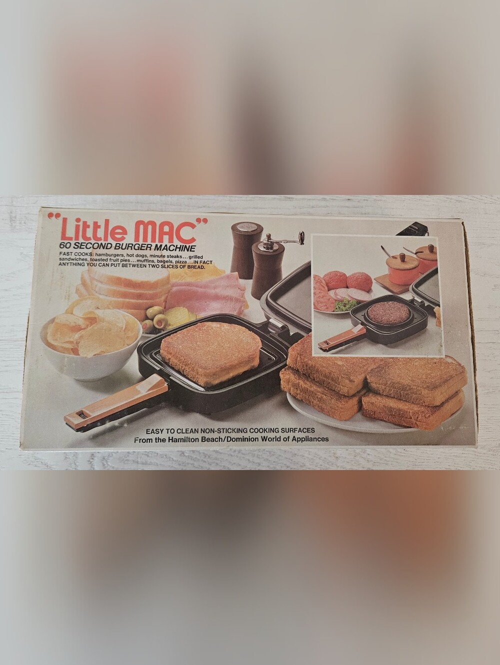 Joe Namath Little MAC 60 Second Burger Machine Model No. 2108 Vintage NIB